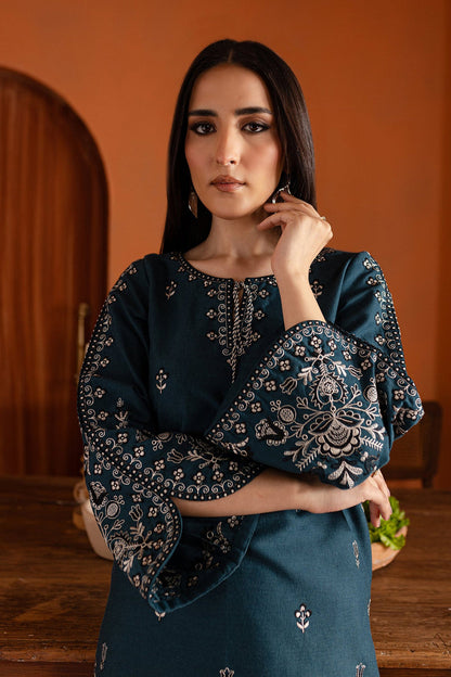 BATIK  6167