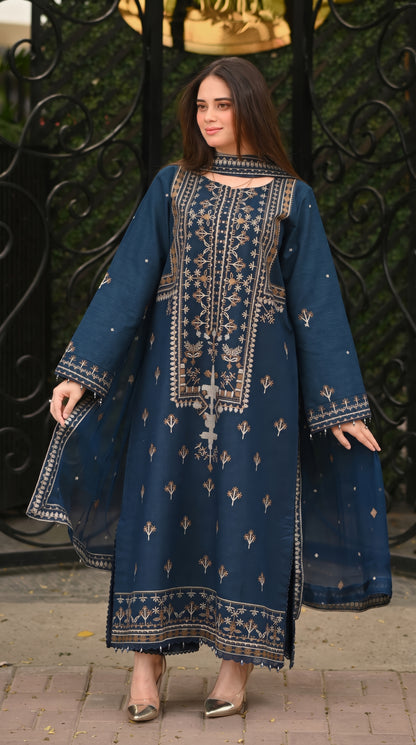 BATIK 6527