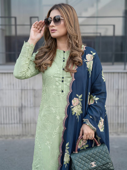 Zainab Chottani 4155